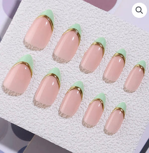 Mel Press On Nails