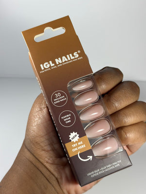 Mia Geluxe™ Nails – Nude-to-White Ombré Almond