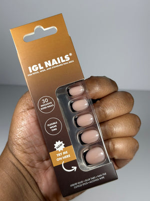 Toya Geluxe™ Nails – Black French Rounded Square